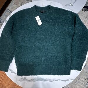 BOUCLE CREWNECK SWEATER